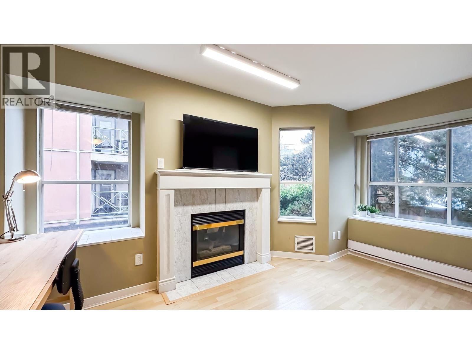 302 - 120 GARDEN DRIVE Image 5