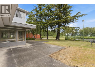 10520 SIDAWAY Road | Richmond British Columbia | Slide Image Thirty-nine