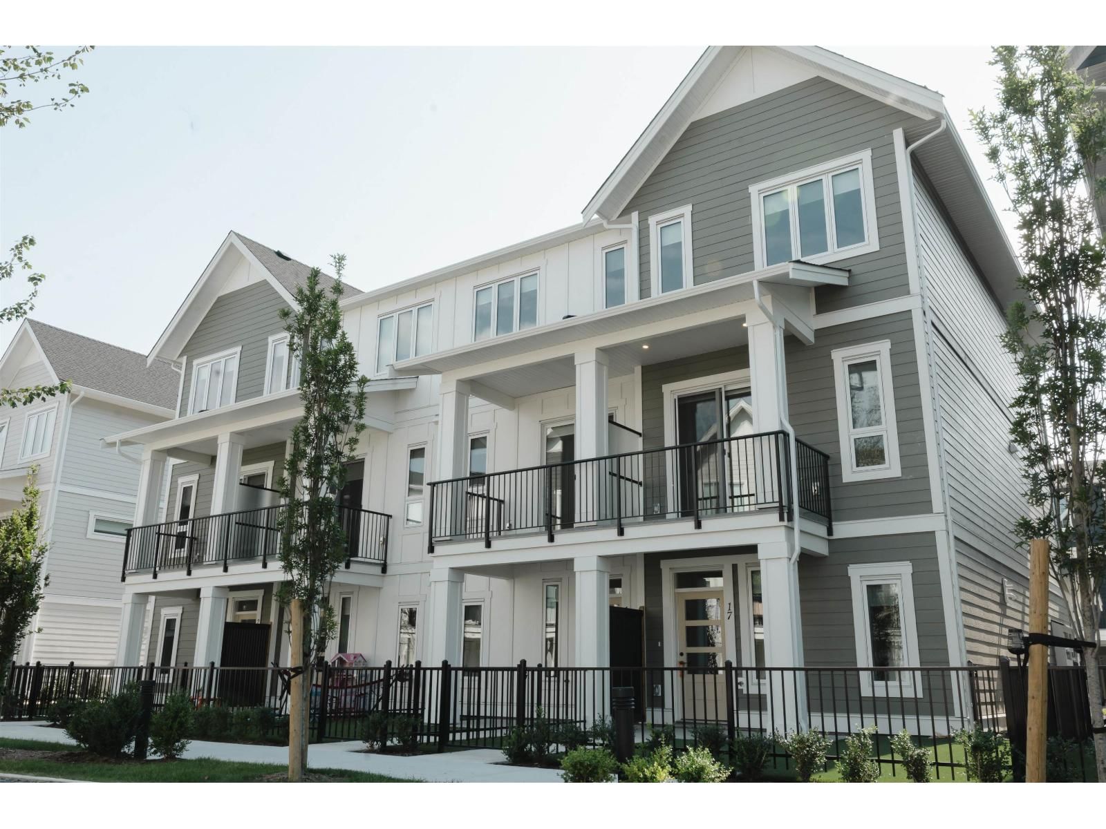 7312 MULBERRY Road, Chilliwack, British Columbia V2R 6G7