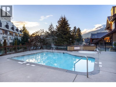 4420 SUNDIAL Place | Whistler British Columbia | Slide Image Twenty