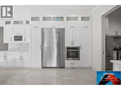 9151 GLENDOWER Drive | Richmond British Columbia | Slide Image Ten