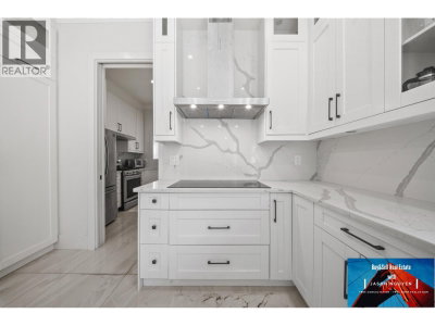9151 GLENDOWER Drive | Richmond British Columbia | Slide Image Eight