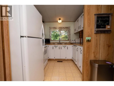 3918 PUNTZI LAKE Road | Williams Lake British Columbia | Slide Image Eight