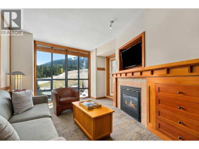 4320 SUNDIAL Crescent | Whistler British Columbia | Slide Image Seven