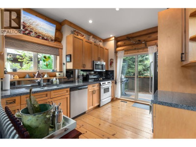 7270 SPRUCE GROVE Circle | Whistler British Columbia | Slide Image Fourteen