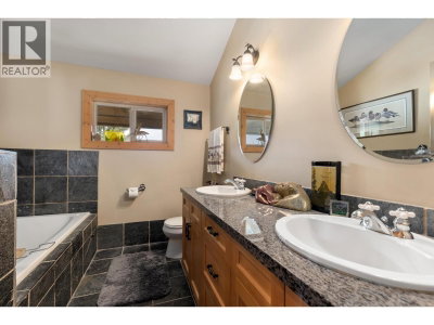7270 SPRUCE GROVE Circle | Whistler British Columbia | Slide Image Twenty-five