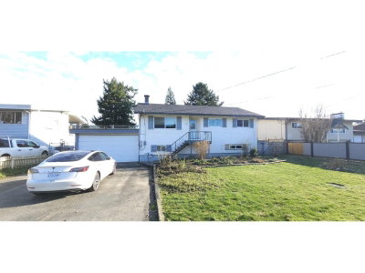 9620 MCNAUGHT Road | Chilliwack British Columbia | Slide Image One