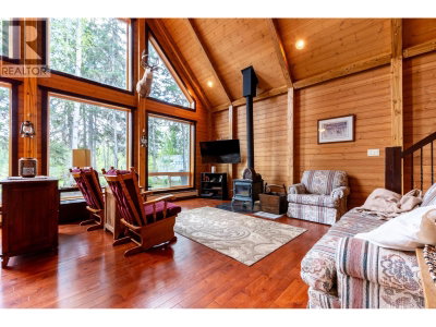 2361 ESTATE Road | Prince George British Columbia | Slide Image Twelve