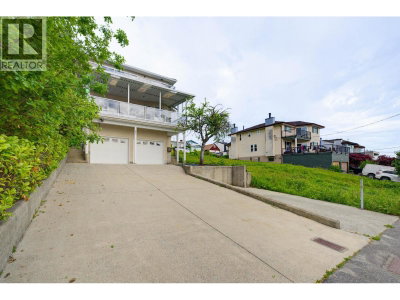 41 HYTHE Avenue | Burnaby British Columbia | Slide Image Thirty-eight