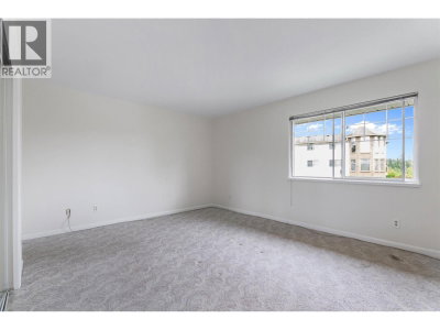 22611 116 Avenue | Maple Ridge British Columbia | Slide Image Thirteen