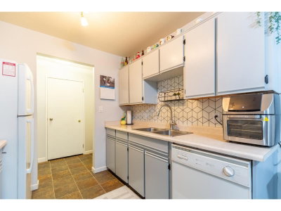 2567 VICTORIA Street | Abbotsford British Columbia | Slide Image Eighteen