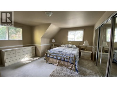 7740 BLUNDELL Road | Richmond British Columbia | Slide Image Thirteen