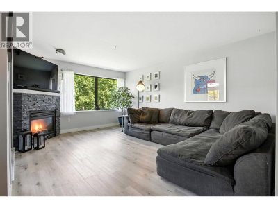 225 NEWPORT Drive | Port Moody British Columbia | Slide Image Six