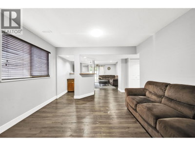 12288 233 Street | Maple Ridge British Columbia | Slide Image Twenty-two