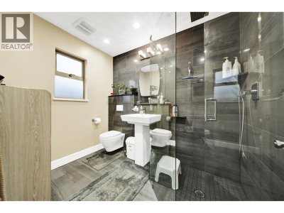 12288 233 Street | Maple Ridge British Columbia | Slide Image Twenty-eight