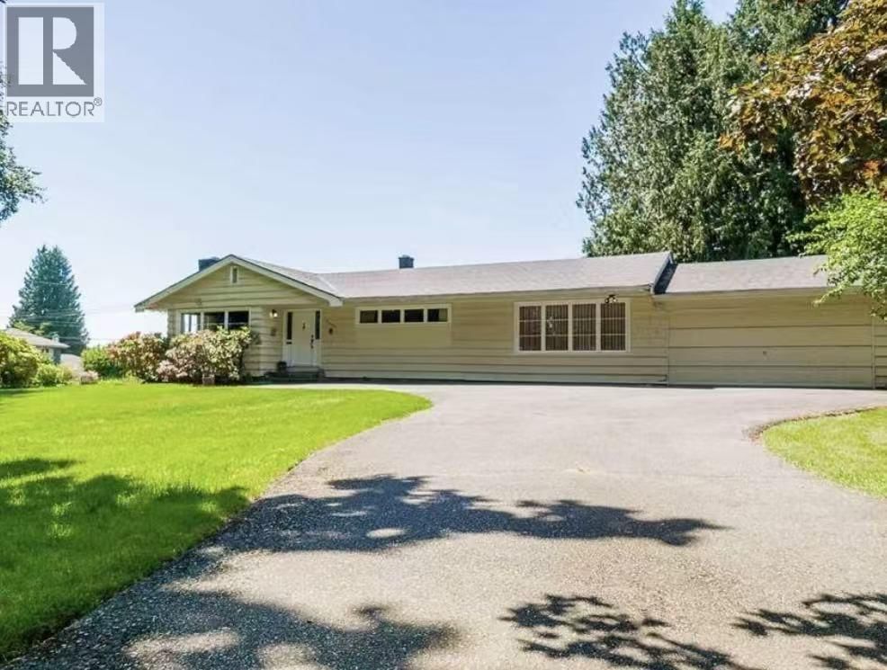 7441 MCKAY Avenue, Burnaby, British Columbia V5J 3S9