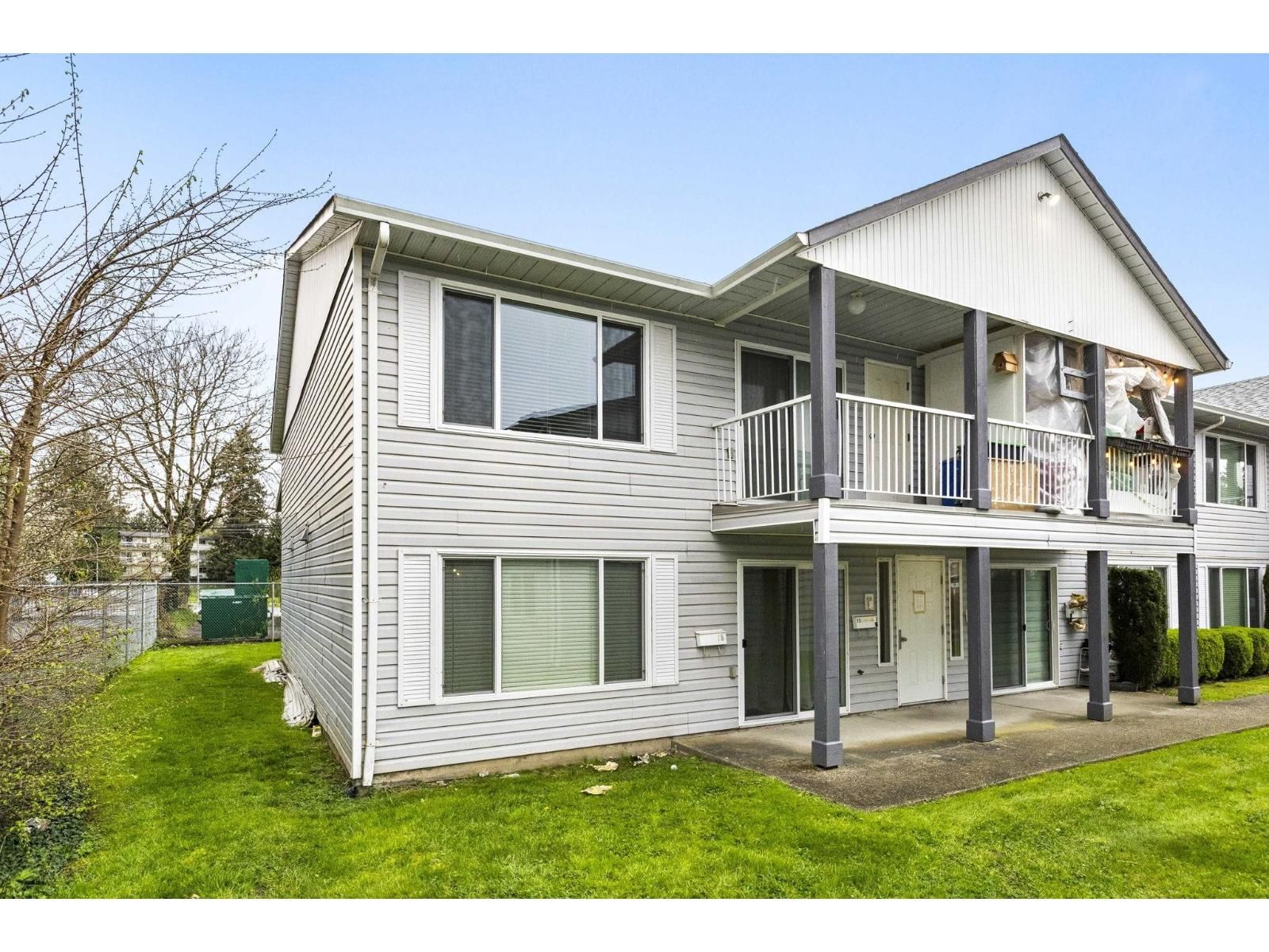 46260 HARFORD Street, Chilliwack, British Columbia V2P 2W3