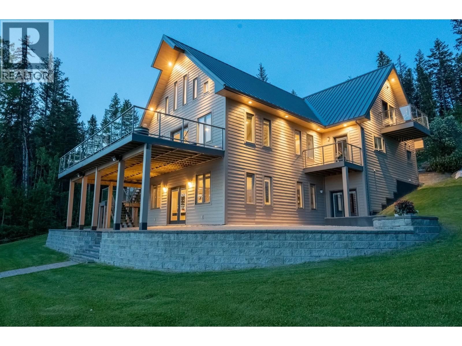 21565 WEST LAKE Road, Prince George, British Columbia V2N 6H5