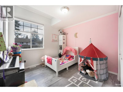 2471 FRISKIE Avenue | Port Coquitlam British Columbia | Slide Image Seventeen