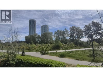 7058 14TH Avenue | Burnaby British Columbia | Slide Image Eleven