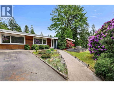 40524 HIGHLANDS Way | Squamish British Columbia | Slide Image One