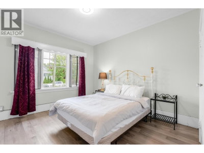 3425 8TH Avenue | Vancouver British Columbia | Slide Image Eight