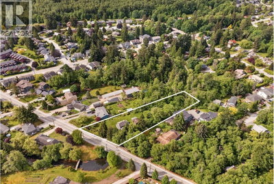 41591 GOVERNMENT Road | Squamish British Columbia | Slide Image Four
