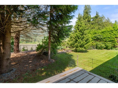 236 WATER Avenue | Hope British Columbia | Slide Image Thirty-eight