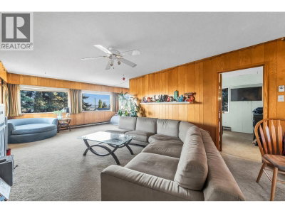 1144 ROCHESTER Avenue | Coquitlam British Columbia | Slide Image Thirteen