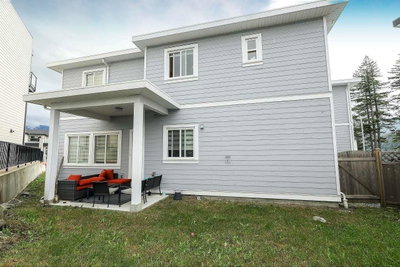 46077 CRESTVIEW Drive | Chilliwack British Columbia | Slide Image Forty