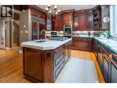 12739 236A Street | Maple Ridge British Columbia | Slide Image Thirteen