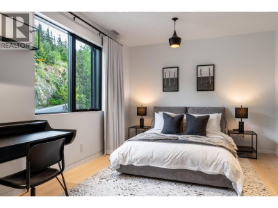 3824 SUNRIDGE Drive | Whistler British Columbia | Slide Image Twenty-four