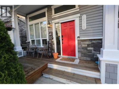 11497 236 Street | Maple Ridge British Columbia | Slide Image Three