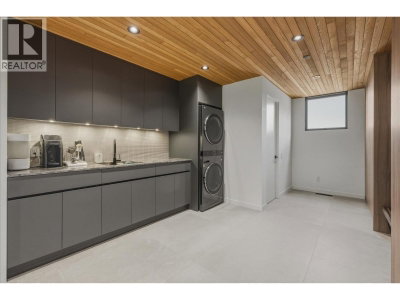 9304 STELLER'S Way | Whistler British Columbia | Slide Image Thirteen