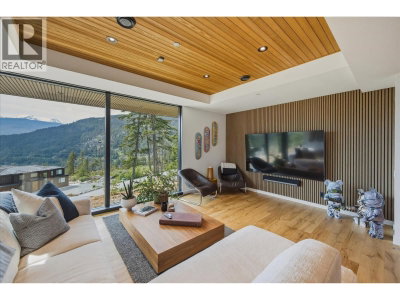 9304 STELLER'S Way | Whistler British Columbia | Slide Image Twenty-nine