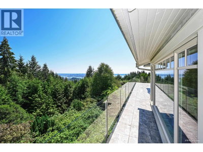 1444 SANDHURST Place | West Vancouver British Columbia | Slide Image Thirty-three