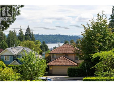 1393 MATHERS Avenue | West Vancouver British Columbia | Slide Image Two