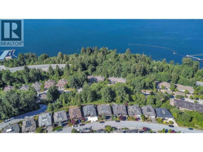 13 SHORELINE Circle | Port Moody British Columbia | Slide Image Four