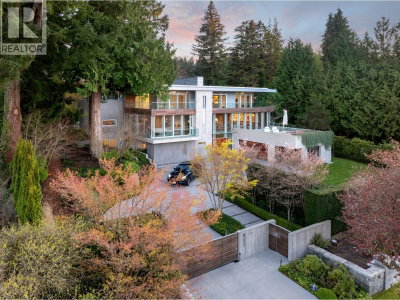 4850 FANNIN Avenue | Vancouver British Columbia | Slide Image One