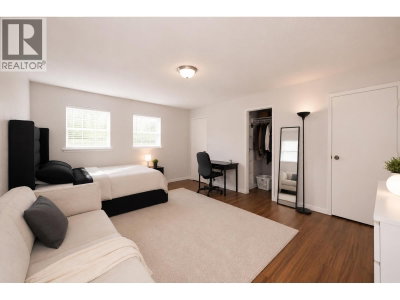 7868 ELWELL Street | Burnaby British Columbia | Slide Image Twenty