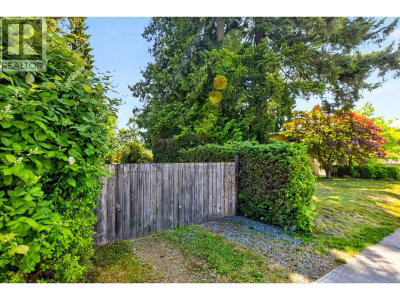 655 MACINTOSH Street | Coquitlam British Columbia | Slide Image Thirty-six