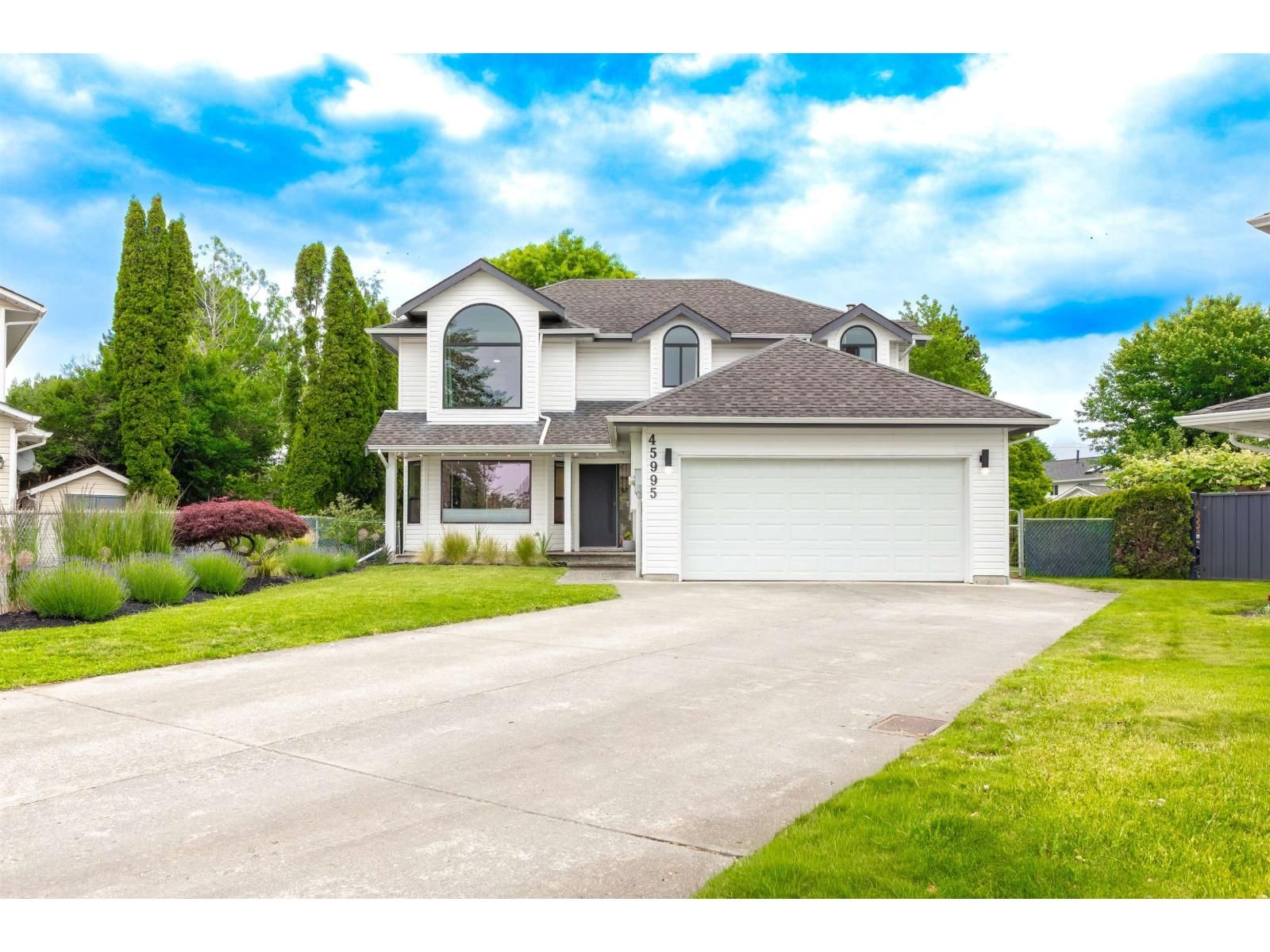45995 IVY Avenue, Chilliwack, British Columbia V2R 2C5