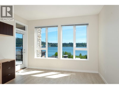 3873 CATES LANDING Way | North Vancouver British Columbia | Slide Image Thirteen