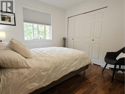 40755 THUNDERBIRD Ridge | Squamish British Columbia | Slide Image Thirteen
