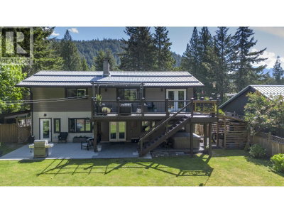 40755 THUNDERBIRD Ridge | Squamish British Columbia | Slide Image Twenty-nine