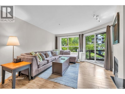 4800 SPEARHEAD Drive | Whistler British Columbia | Slide Image Two