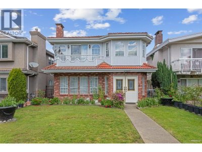 2945 GRAVELEY Street | Vancouver British Columbia | Slide Image One