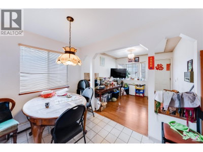 2945 GRAVELEY Street | Vancouver British Columbia | Slide Image Six
