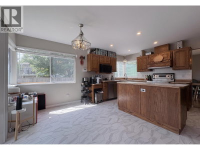 12271 234 Street | Maple Ridge British Columbia | Slide Image Nine