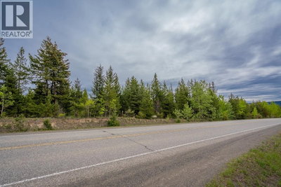 25 CARIBOO 97 Highway | 100 Mile House British Columbia | Slide Image Five